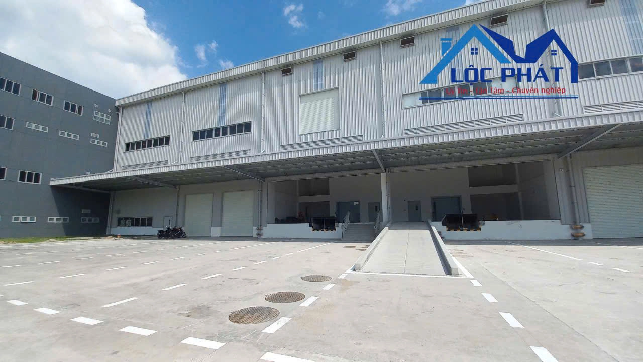 Bán nhà xưởng tại KCN Long Khánh, Đồng Nai 40.000 m2 chỉ 230 tỷ