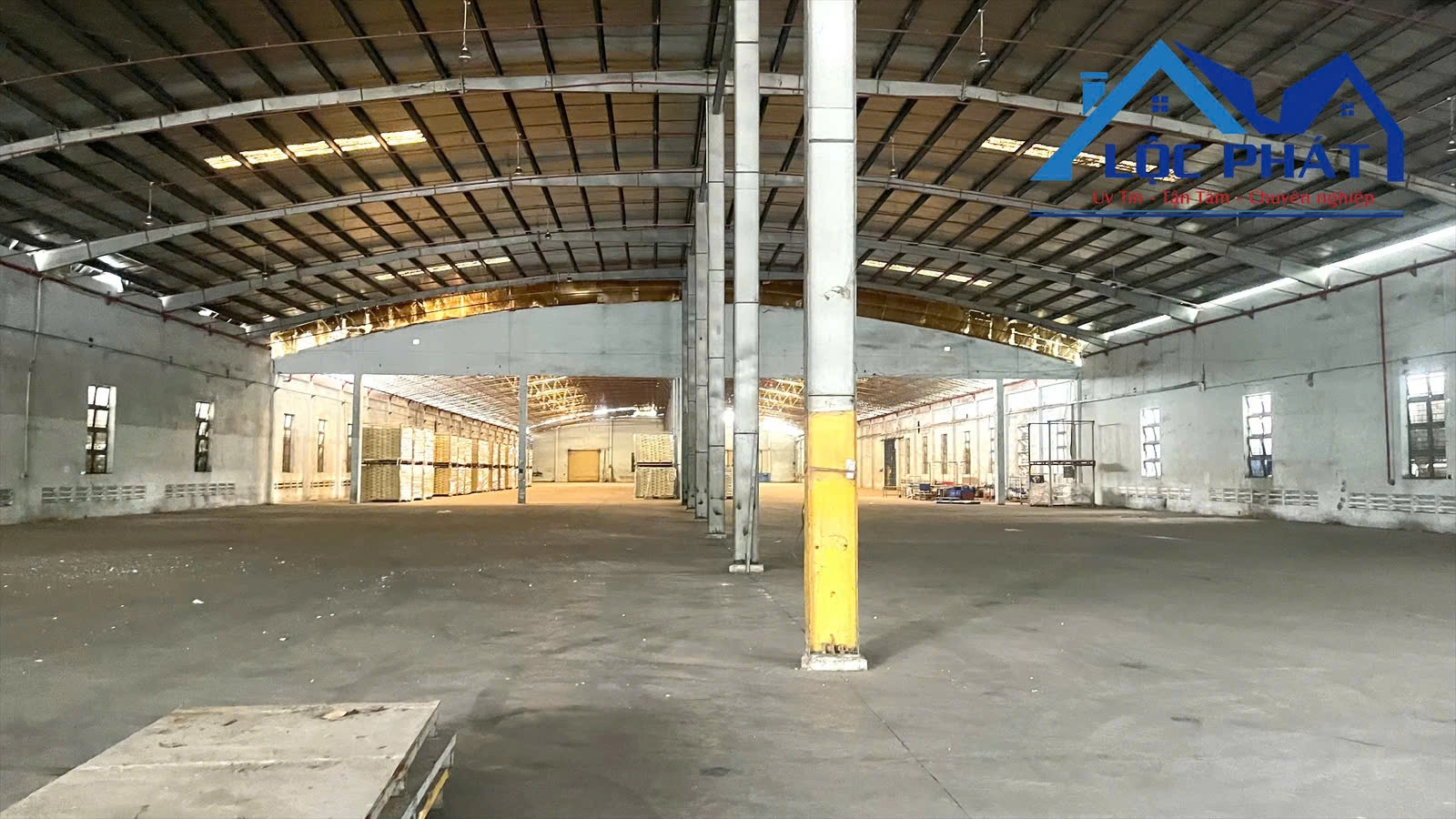 Cho thuê xưởng 7445m2 KCN Nhơn Trạch, Đồng Nai chỉ 3.8usd/m2